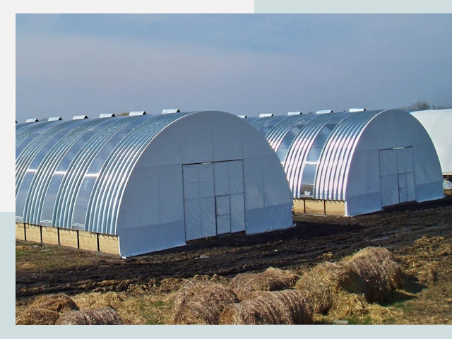 Сельскохозяйственные здания в Похвистневе